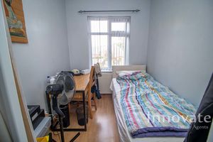 Photo 8- click for photo gallery